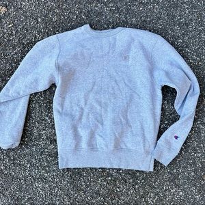 CHAMPION CREWNECK SWEATSHIRT GRAY